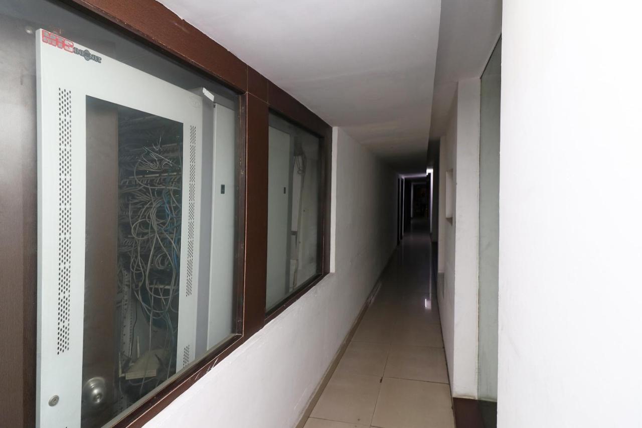 Capital O 19296 Joy Inn & Suites Bhiwadi Εξωτερικό φωτογραφία