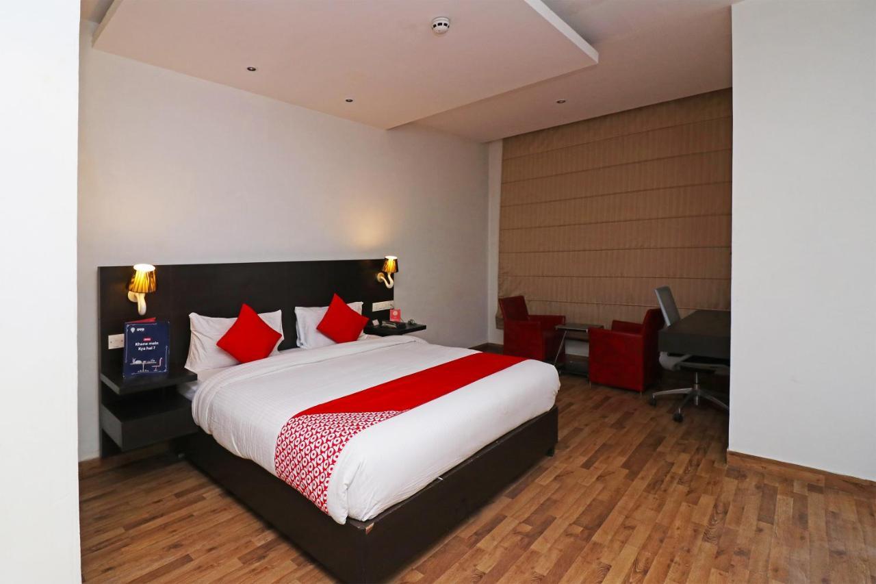 Capital O 19296 Joy Inn & Suites Bhiwadi Εξωτερικό φωτογραφία