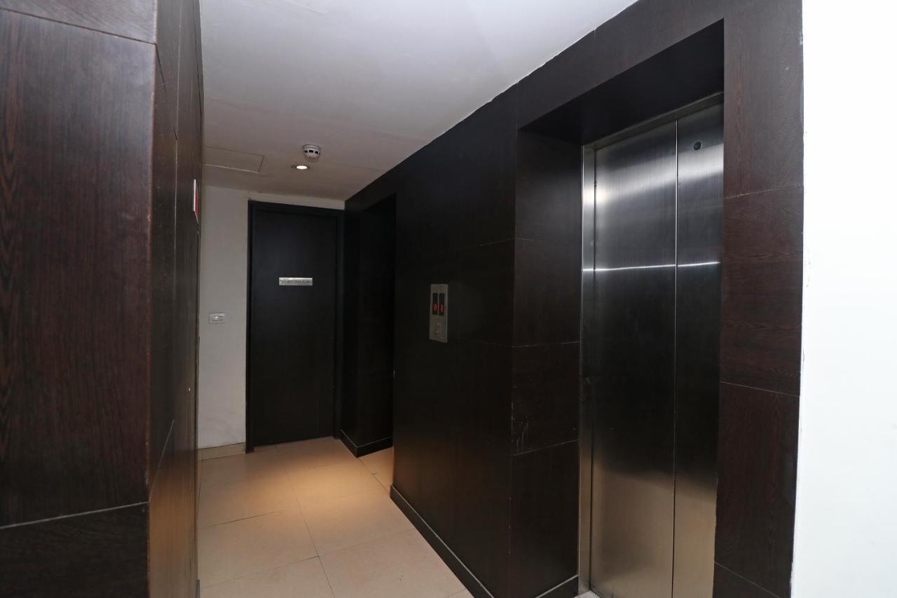 Capital O 19296 Joy Inn & Suites Bhiwadi Εξωτερικό φωτογραφία