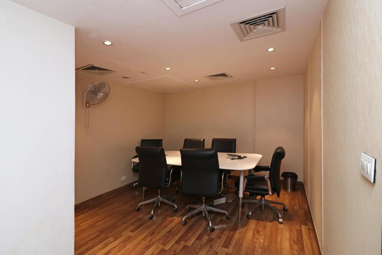 Capital O 19296 Joy Inn & Suites Bhiwadi Εξωτερικό φωτογραφία