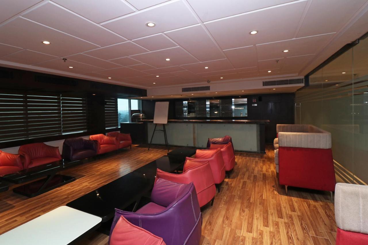 Capital O 19296 Joy Inn & Suites Bhiwadi Εξωτερικό φωτογραφία
